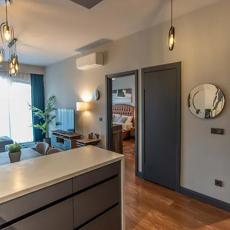 With Premium Amenities Lejlighed Istanbul
